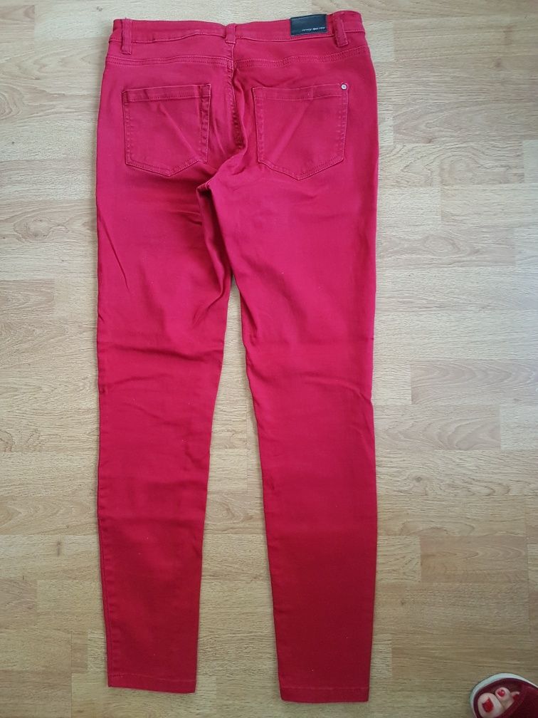Spodnie z Orsay czerwone i zielone r.38 i 40