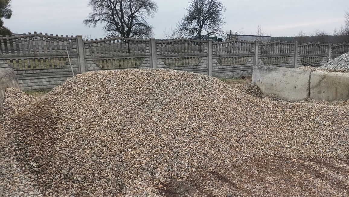 Sprzedam materiały sypkie