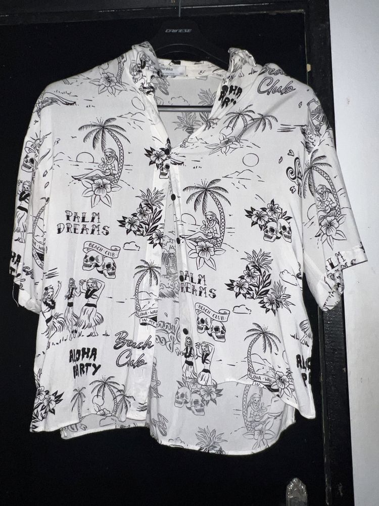 camisa bershka verão