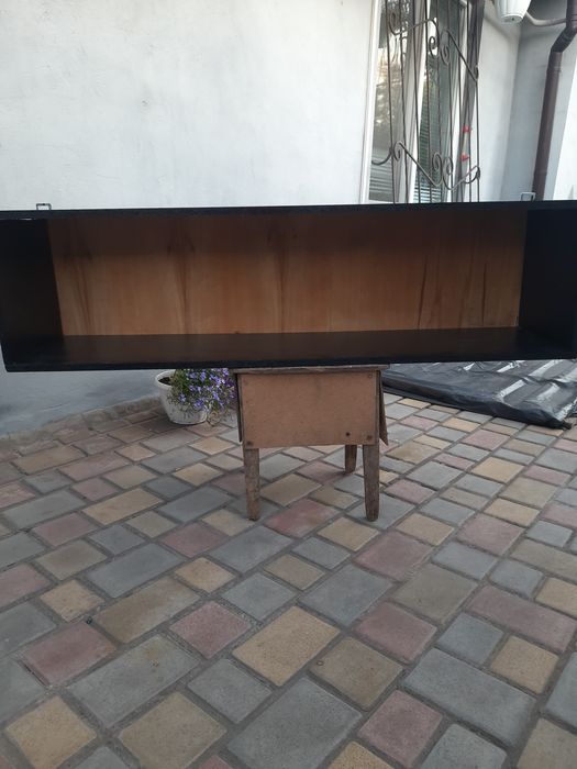 Книжная полка  подвесная