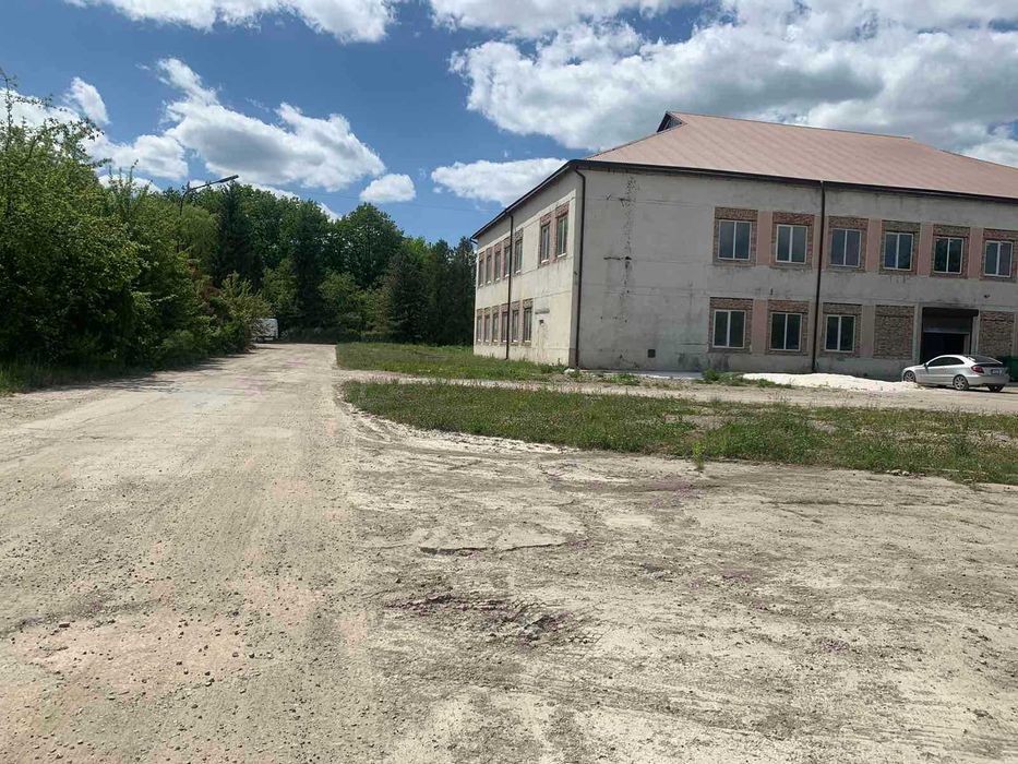Продаж виробничого приміщення в Ямниці 8 км від Івано-Франківська