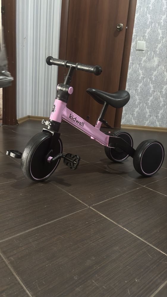 Беговел велосипед 3 в 1 Kidwell PICO Pink