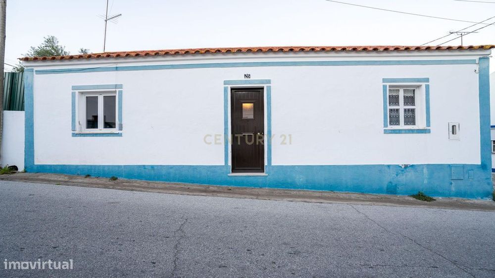 Casa para venda em Valverde
