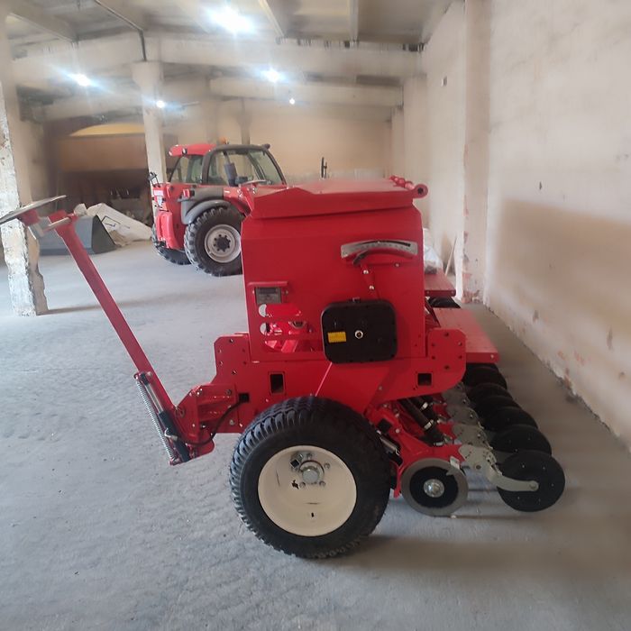 Продам Сівалку зернову нова.4метра.