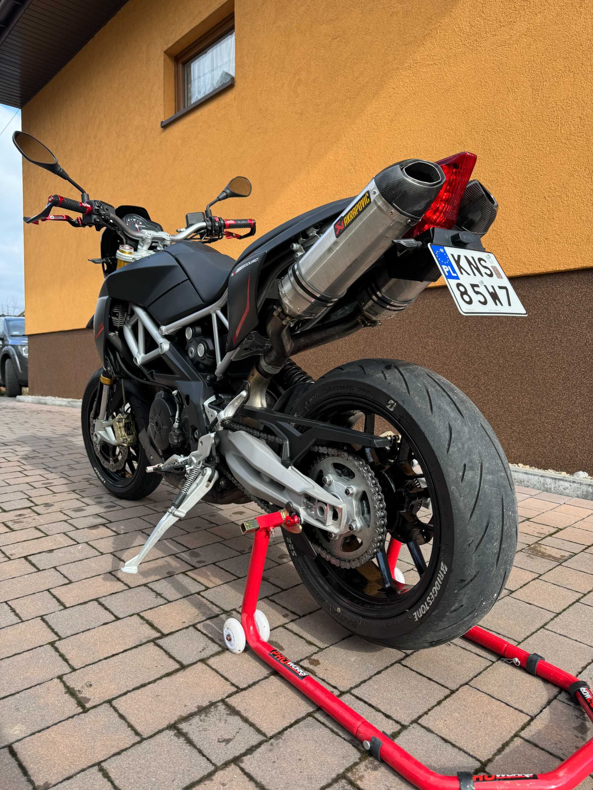 Aprilia dorsoduro 750 [akrapovic, abs, supermoto, niski przebieg, A2]