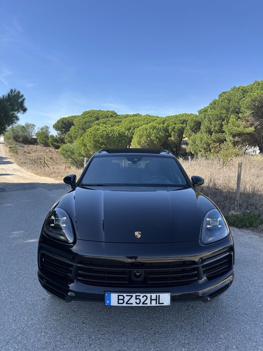 Porsche Cayenne 3.0 e-híbrido plug in 462cv
