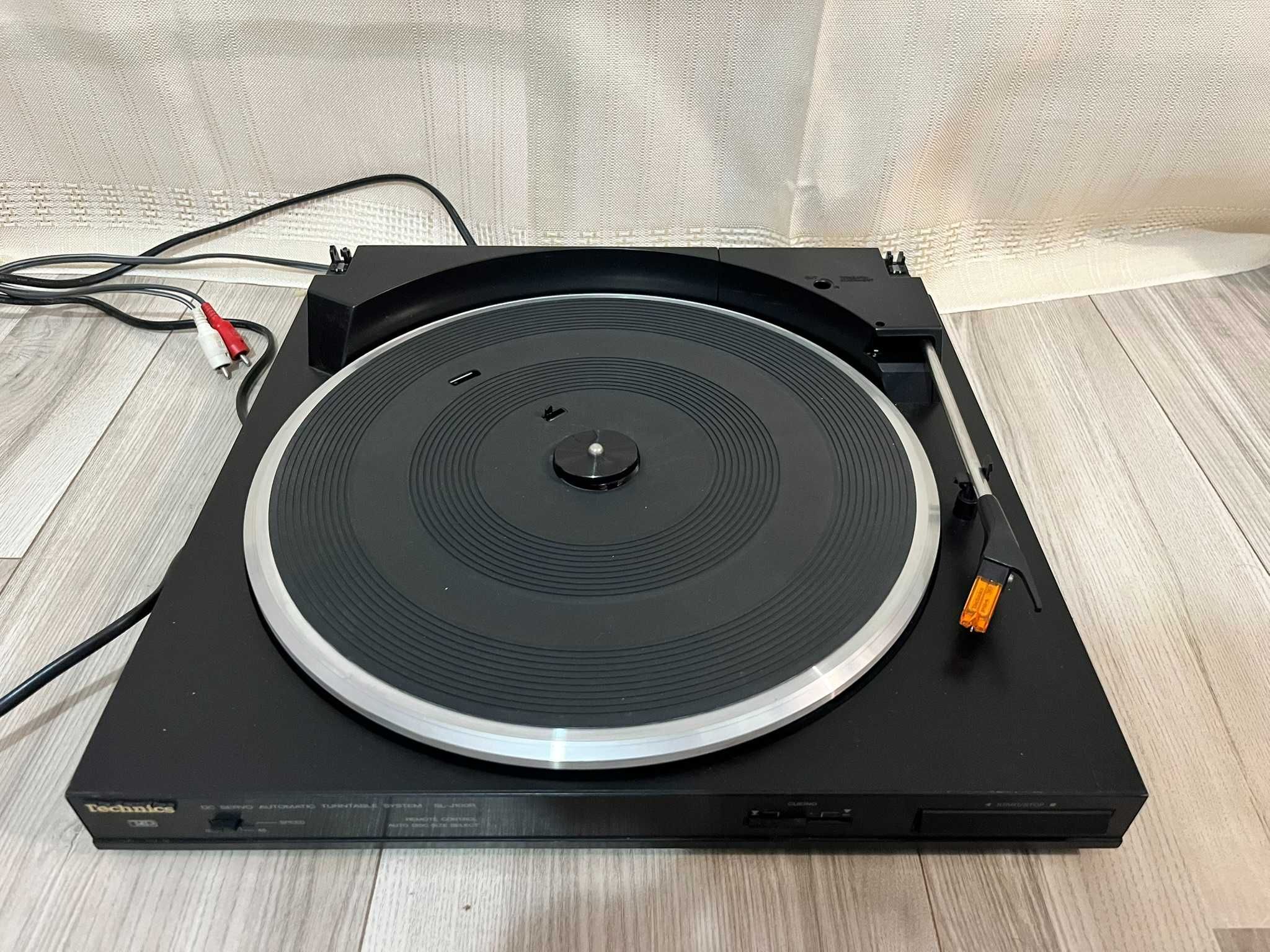 Technics SL‑J100R gramofon vintage