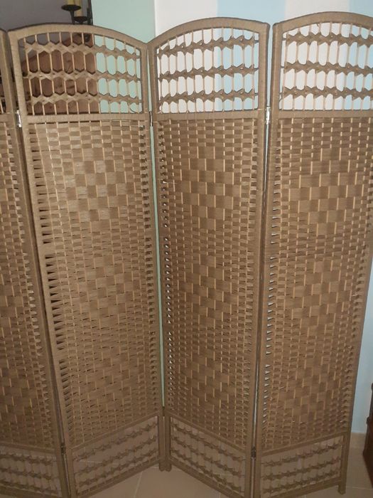 BAIXA DE PREÇO! Biombo/ divisoria de verga