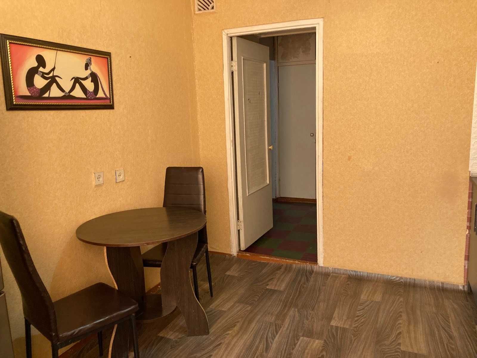 Продаж 2-кімнатної квартири по вул. Калнишевського