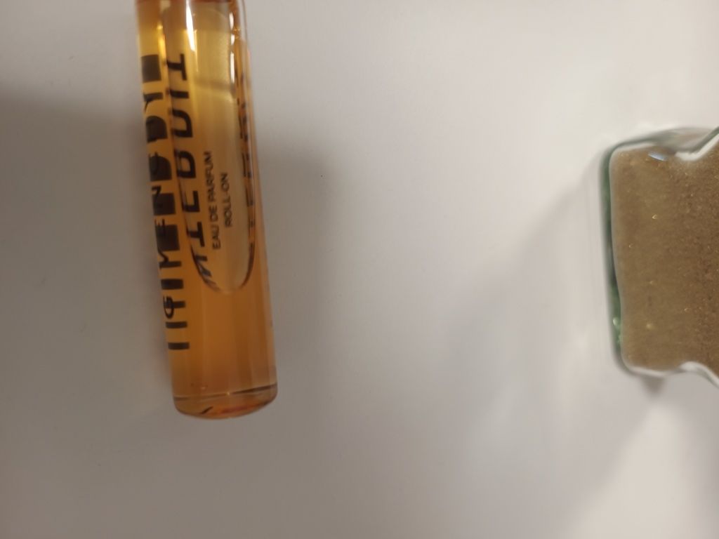 L'Interdit - Woda perfumowana roll-on 20 ml