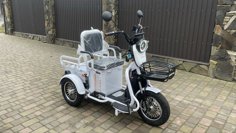 АКЦІЯ НОВИЙ Електроскутер FORTE CARGO трицикл скутер на акамуляторі