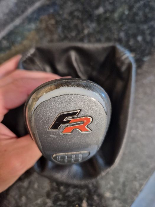 Manete de velocidades ibiza  6l fr e centros de jantes