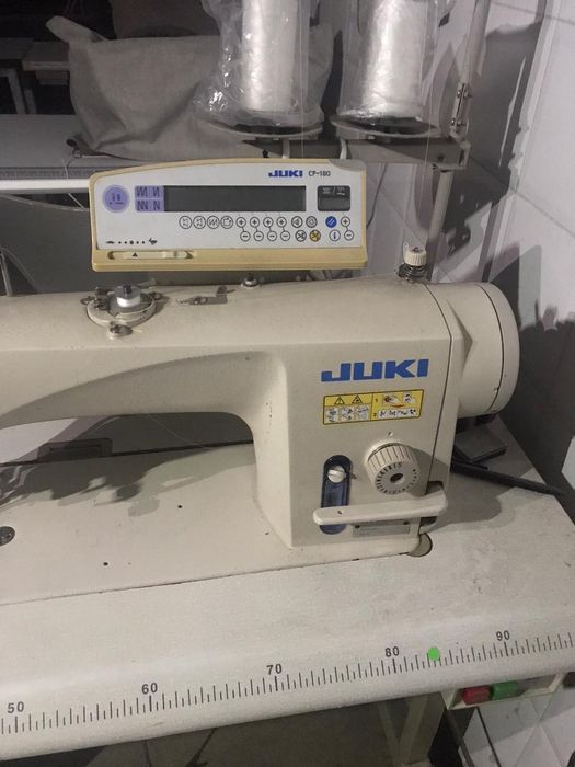 Maquina de costura ponto corrido juki