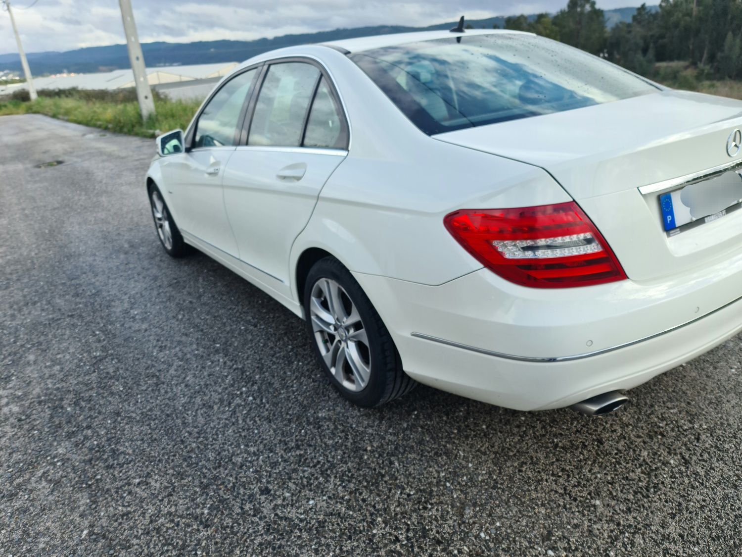 Mercedes-Benz C220