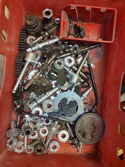 Części JAWA 175/250/350 TS CZ350 KOMAR