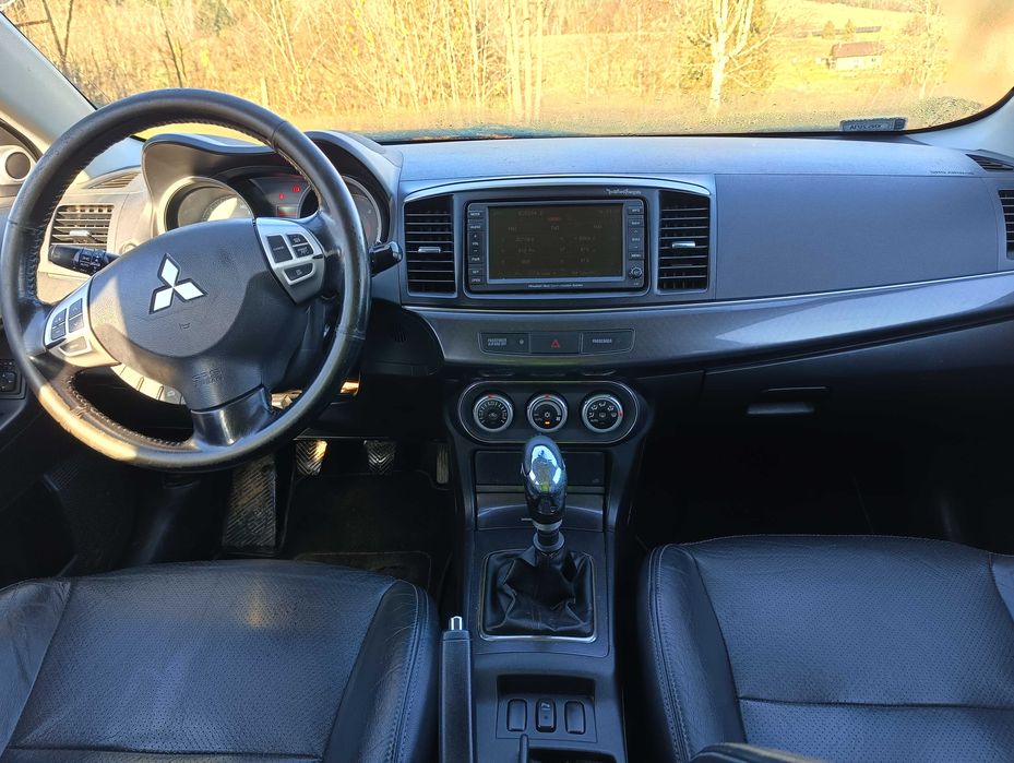 Sprzedam Mitsubishi Lancer VIII