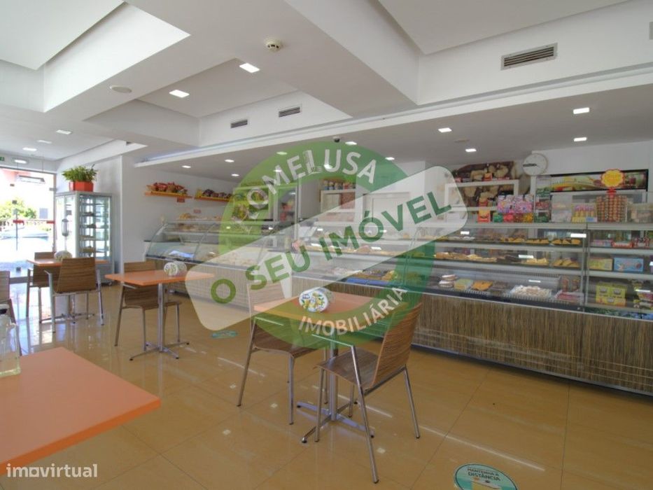 Espaço Comercial destinado a Pastelaria e Padaria na Gafanha da Nazaré