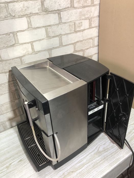 Професійна Кофемашина/Кавомашина  б/у WMF 1000 . Б/у . Капучино!