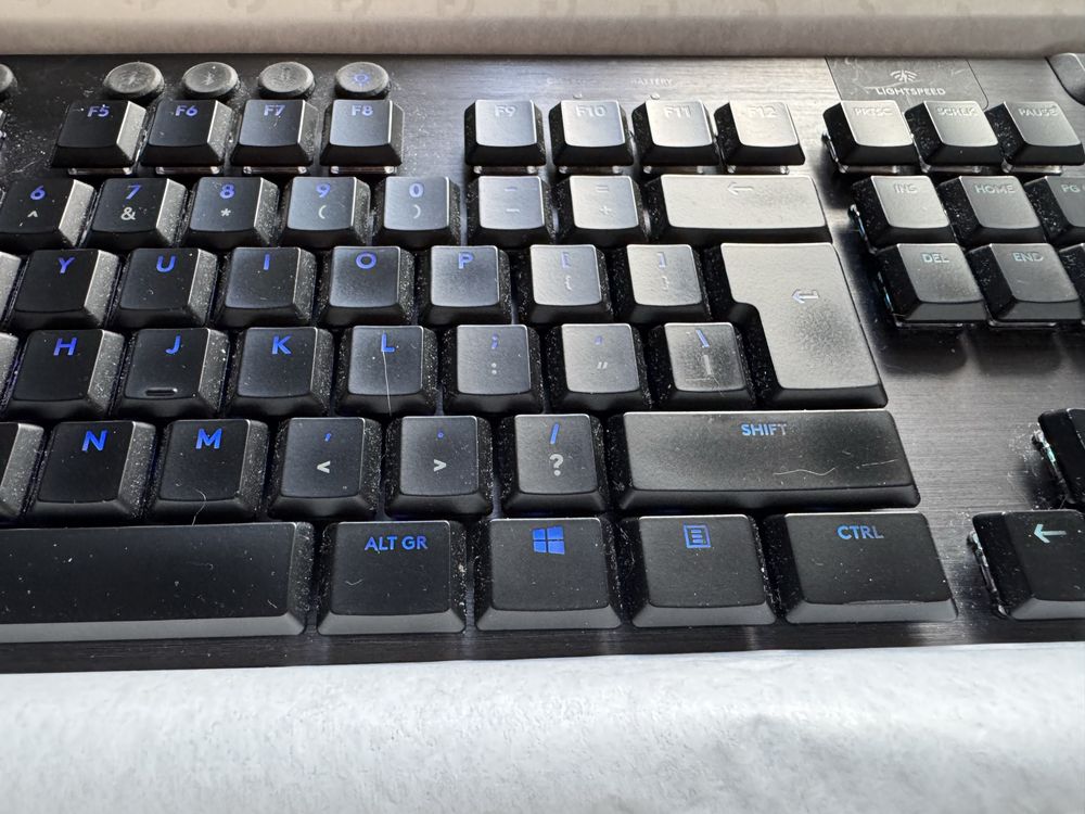 Klawiatura logitech G915 Lightspeed