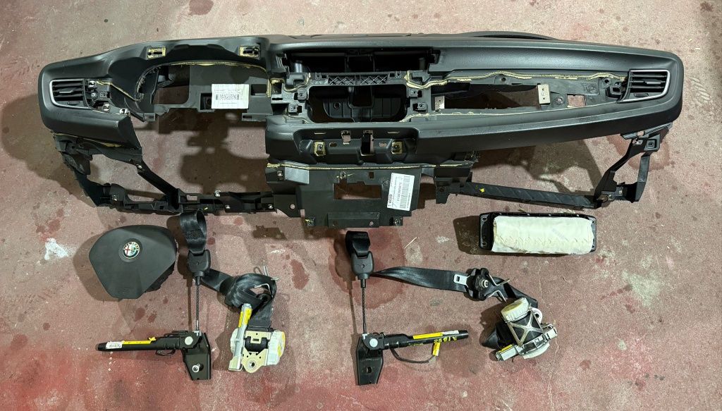 Vendo kit de airbags Alfa Romeo giulietta 2013
