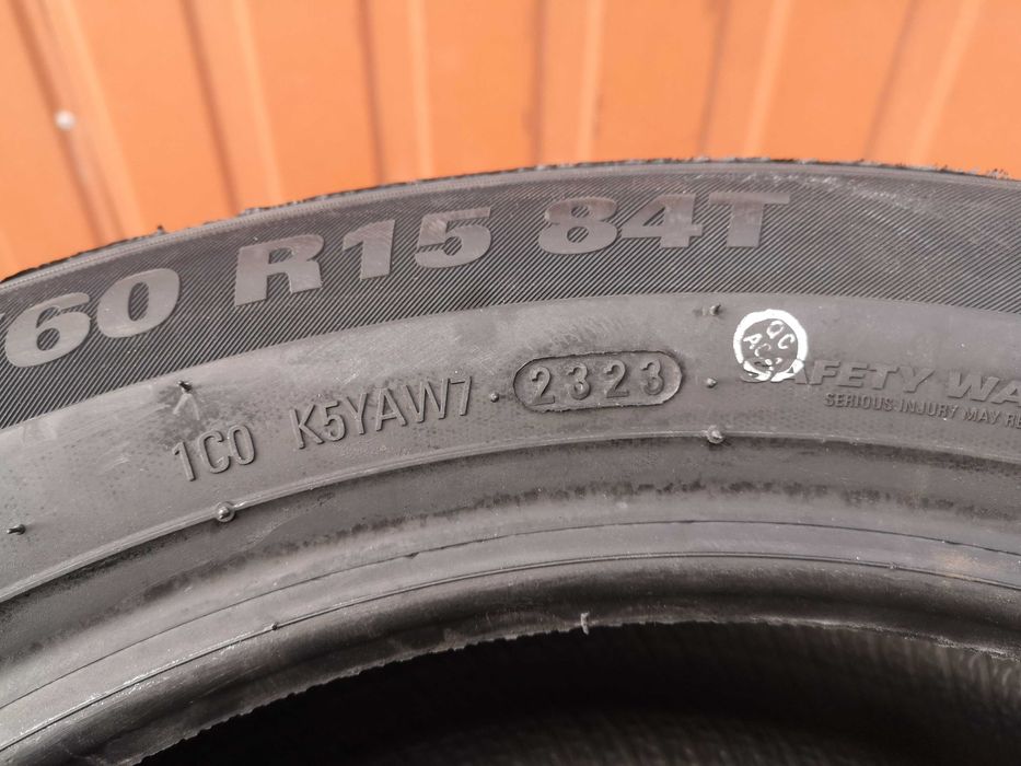 185/60 R15 84T - Kumho Winter Craft WP52 (2 sztuki) NOWE