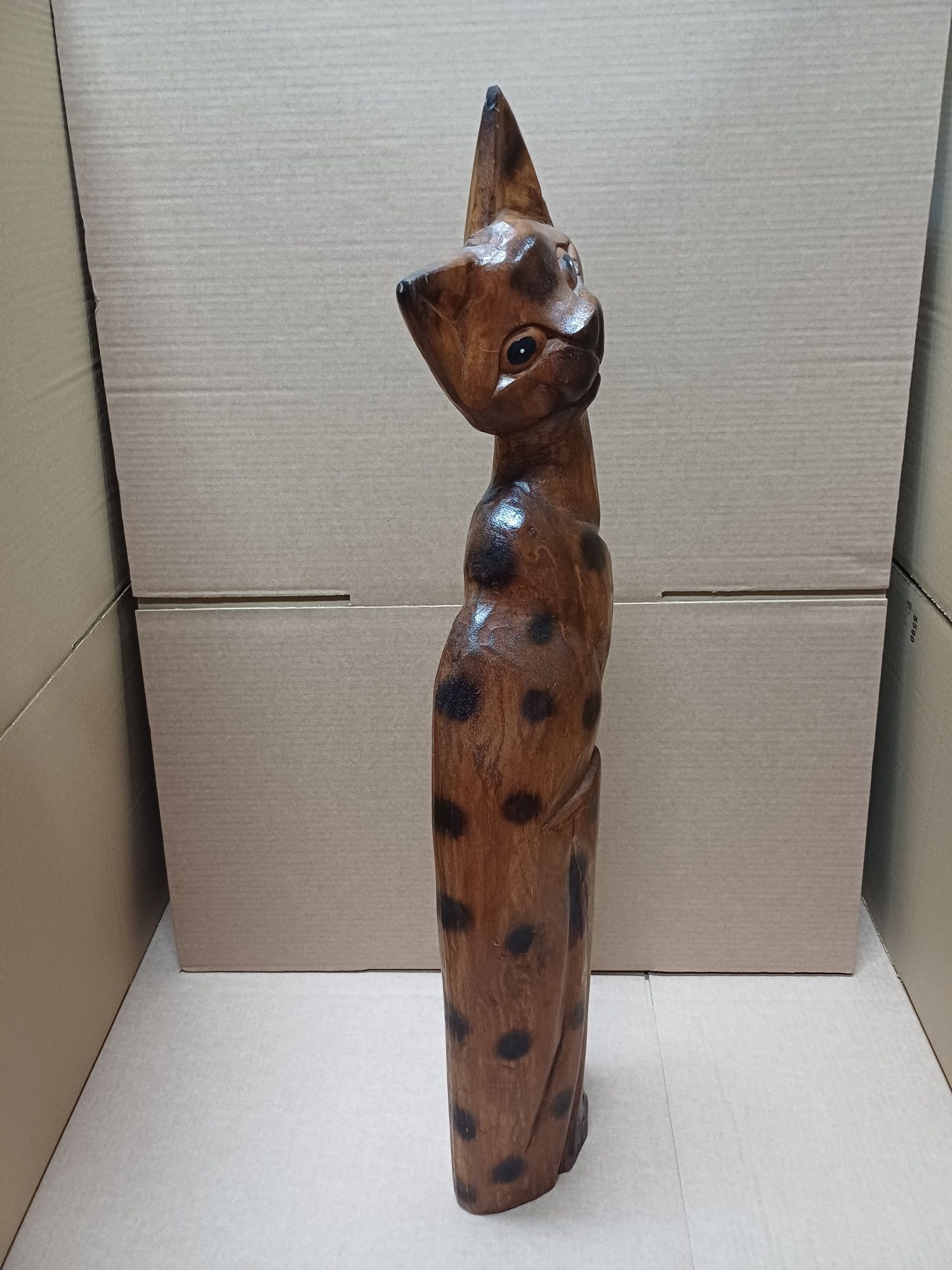 Escultura de gato