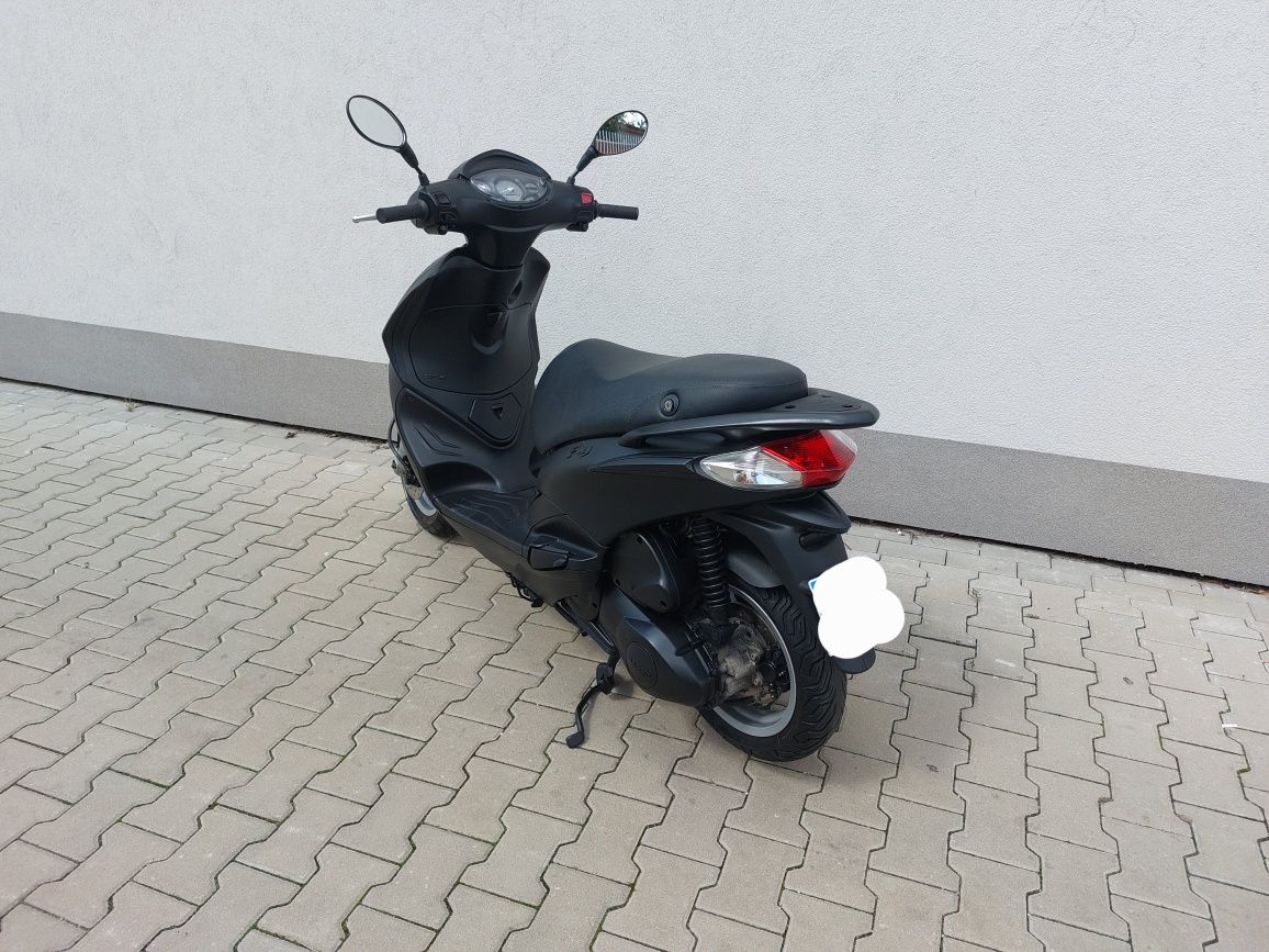 Piaggio Fly 125 // rok 2013 // delight fiddle