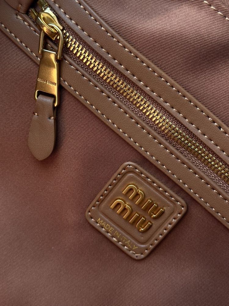 Torebka Miu Miu Brown Leather Beau Top Handle