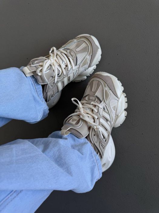 БЕЗ ПЕРЕДОПЛАТ‼️ жіночі кросівки Adidas xlg runner BEIGE / WHITE
