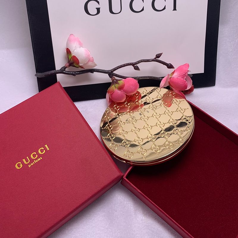 Косметичне дзеркало Gucci фірмове пакування супер подарунок якість топ