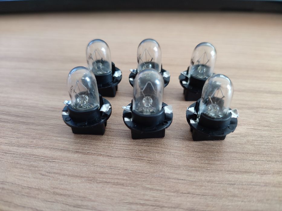 Авто-лампа Т10 T10S1