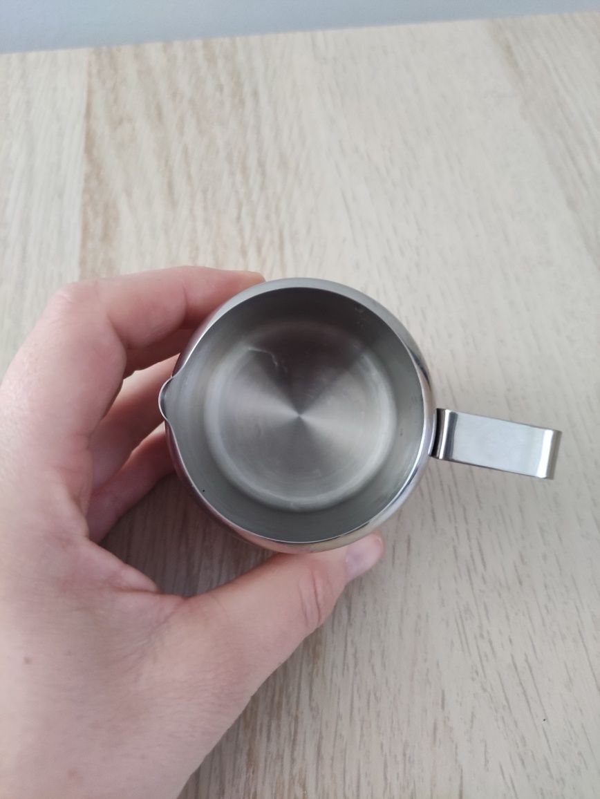 Dzbanuszek na mleko