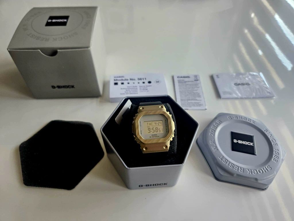Sprzedam Casio G-Shock GM-S5600B

Nowy, gwarancja , pełny zestaw produ