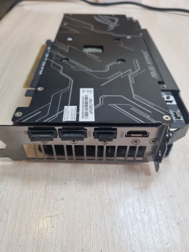Asus GeForce GTX 1650 ROG Strix Gaming OC Edition 4GB GDDR6 128bit.