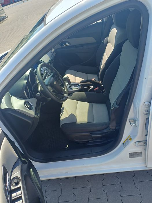 Chevrolet Cruze 2015p автомат