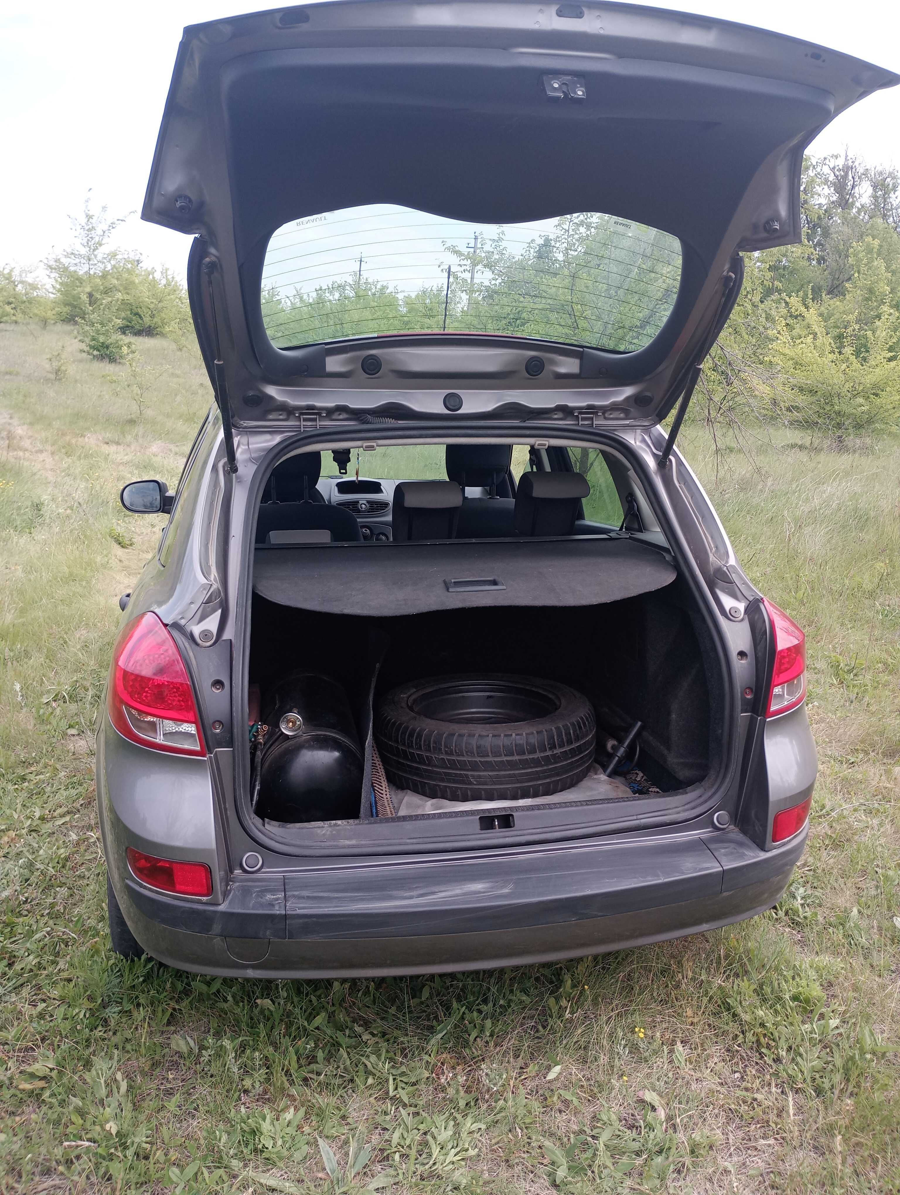 Продам Renault Clio 2010 року