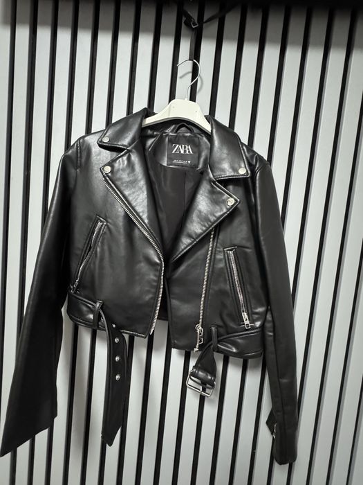 Косуха zara S чорна