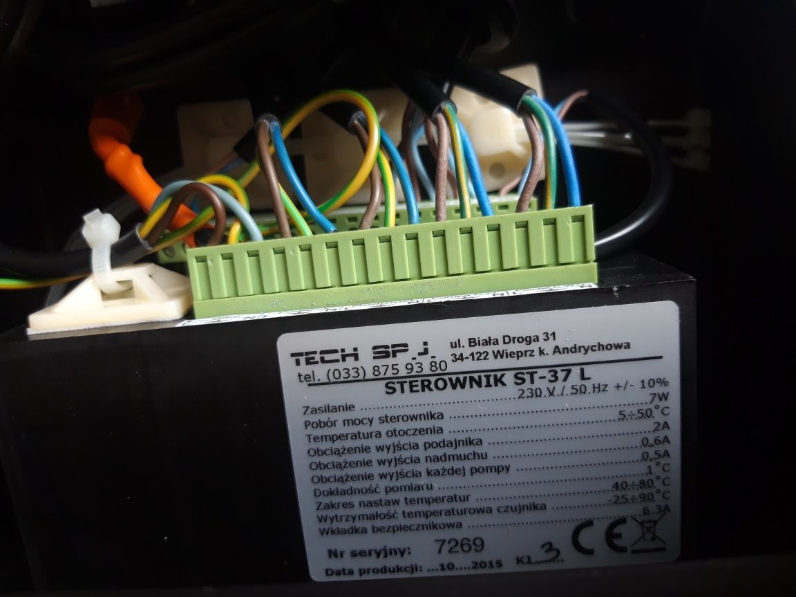 Mikroprocesorowy regulator temperatury