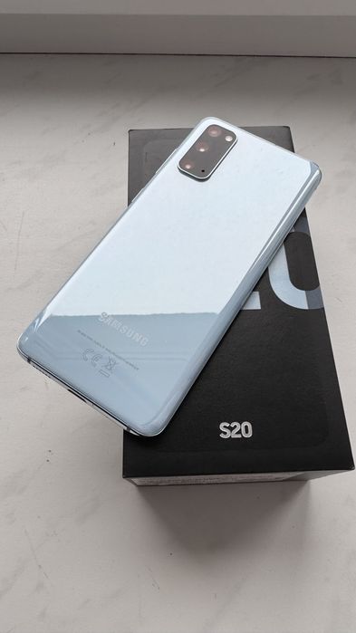 Samsung Galaxy s20 ідеальний стан