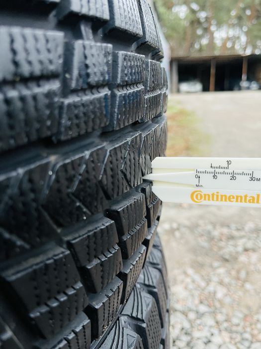 Зимняя резина Roadstone WinGuard ice 225/65/17 102Q