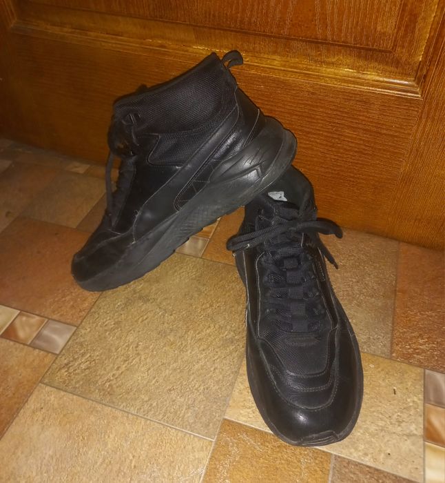 Мужская обувь ботинки, высокие кроссовки пума Puma