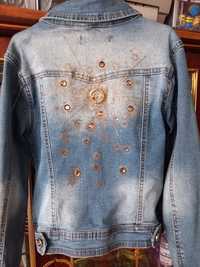 Гарна джинсова куртка для дівчинки на 140см