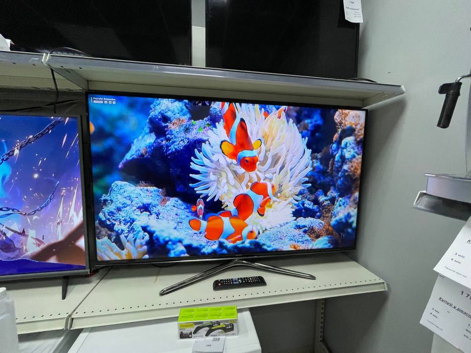 Телевізор Samsung 55 б/в; стан нового; Гарантія 1 рік
