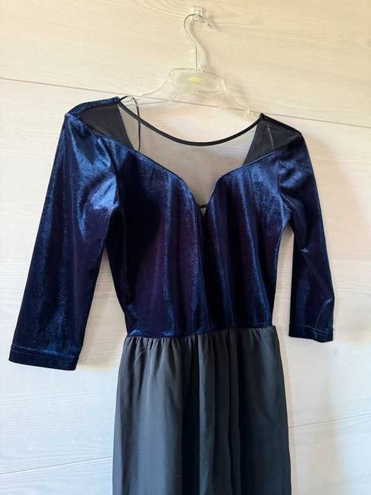 Krótka granatowa sukienka z weluru h&m xs alternatywka goth grunge