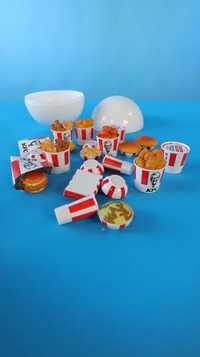 MINI Brands KFC zestaw figurek (odpakowane)