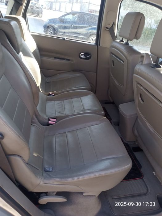 Renault Grand Senic 2006