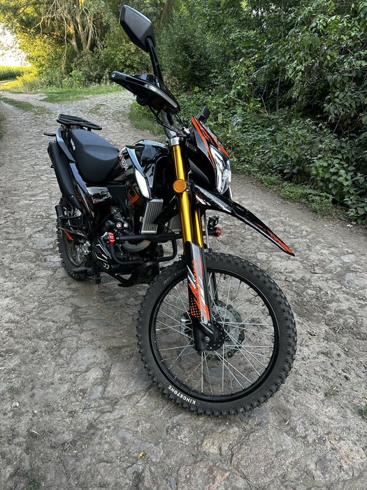 Не бит, не крашен, стан завів поїхав