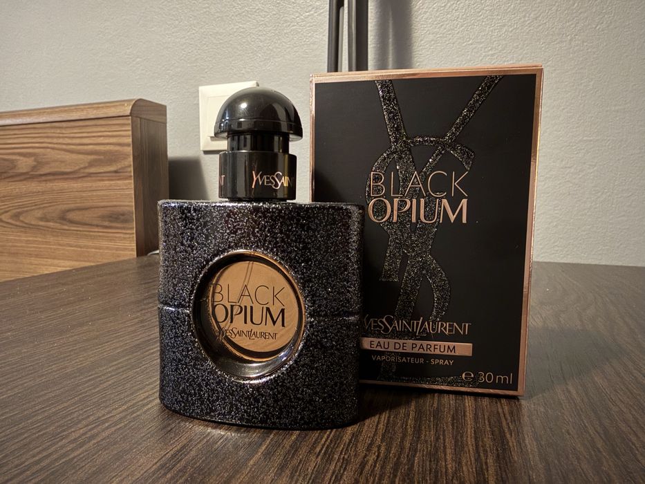 Black opium 30 ml Yves Saint Laurent