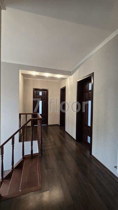 Будинок дача Мокрець Броварський Київська Лісова