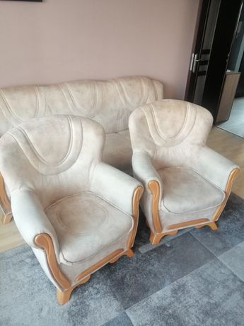 Komplet wypoczynkowy kanapa+2 fotele